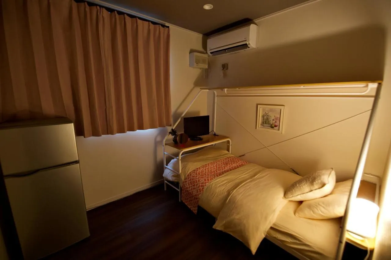 Zeus Ikegami Villa Tokyo 0*,  Japan